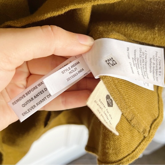 Madewell • Flannel Lucie V-Neck Smocked Mini Dress green ruffle puff sleeve - Picture 8 of 11